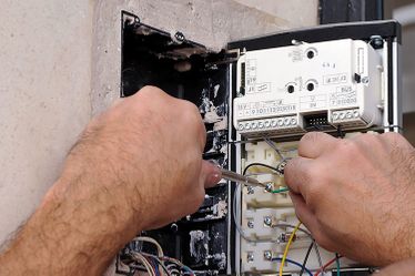 Sotelec Instalaciones Eléctricas reparación de portero automático